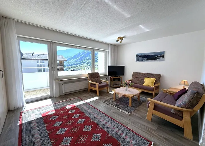 Apartment Salute 109